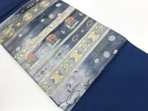 横段に草花・笹蔓緞子模様織り出し名古屋帯